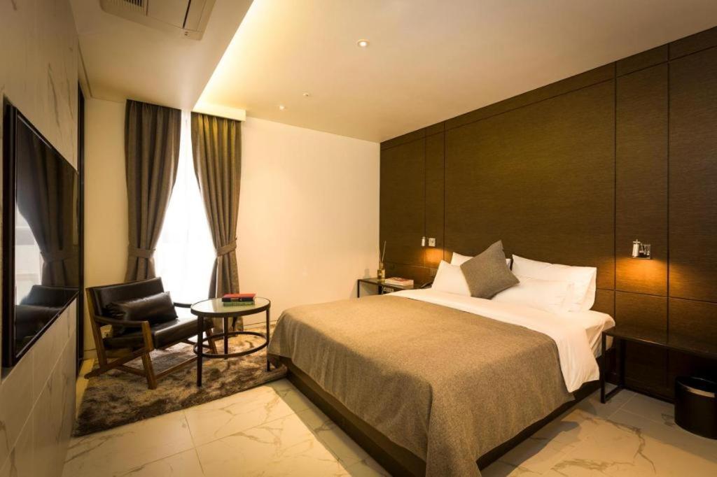 Trang Blue Hotel Seoul Exteriör bild